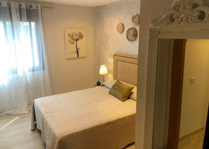 Luxe * Σαν Κριστόμπαλ ντε Λα Λαγούνα